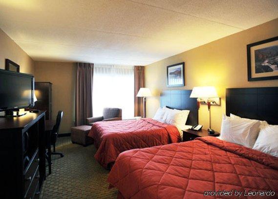 Comfort Inn & Suites Watertown Kamer foto